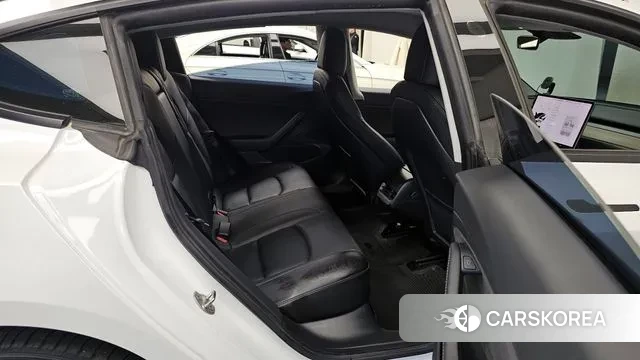 Tesla Model 3 2021 Белый из Кореи, фото 3