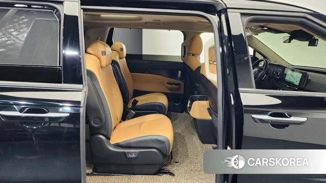 Kia Carnival 4th generation 2022 Черный из Кореи, фото 3