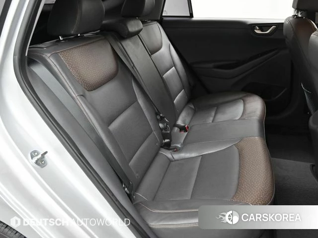 Hyundai Ionic Electric 2018 Серебристо-серый из Кореи, фото 3