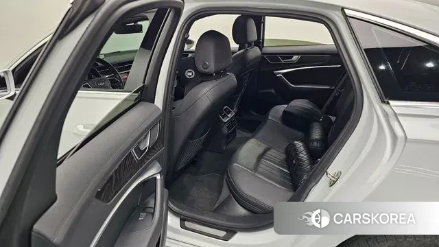 Audi A6 (C8) 2019 Белый из Кореи, фото 3