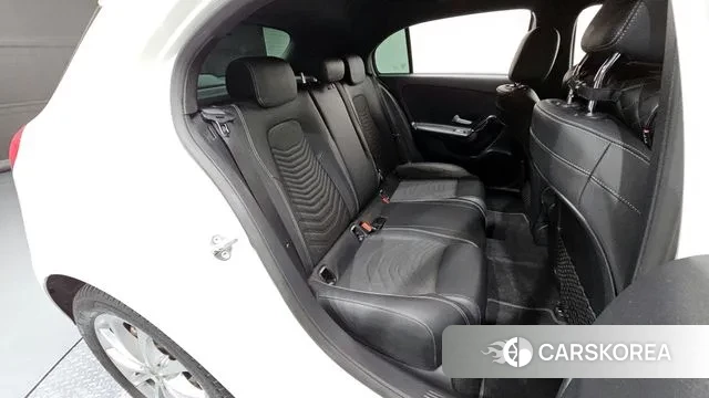 Mercedes-Benz A-Class W177 2020 Белый из Кореи, фото 3