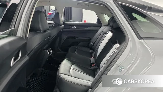 Kia The New K5 3rd generation 2025 Серебристо-серый из Кореи, фото 3