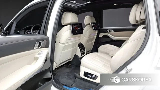 BMW X7 (G07) 2020 Белый из Кореи, фото 3