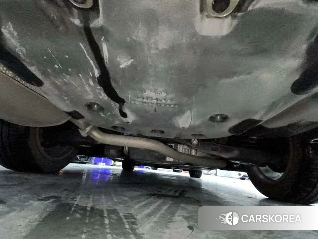 Lexus ES 2022 Темно-серый из Китая, фото 3