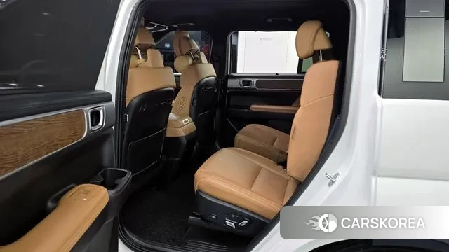 Hyundai Santa Fe (MX5) 2023 Белый из Кореи, фото 3