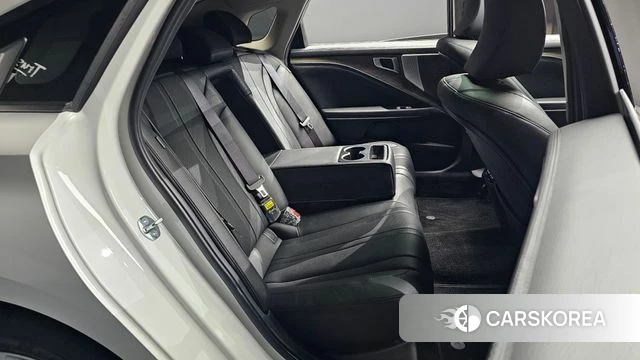 Kia K8 2023 Белый из Кореи, фото 3