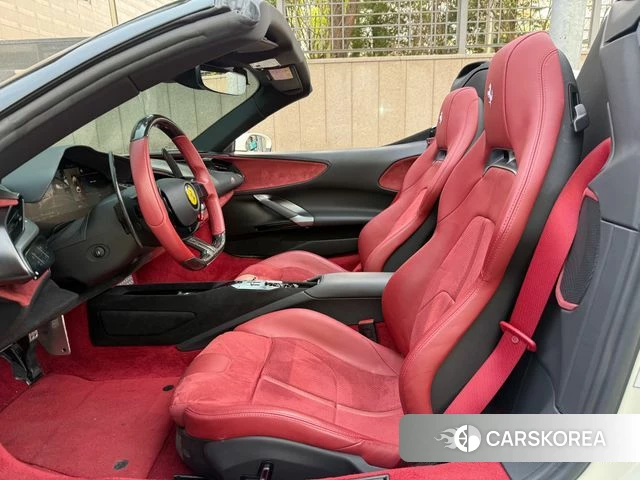 Ferrari SF90 Spider 2023 Белый из Кореи, фото 3