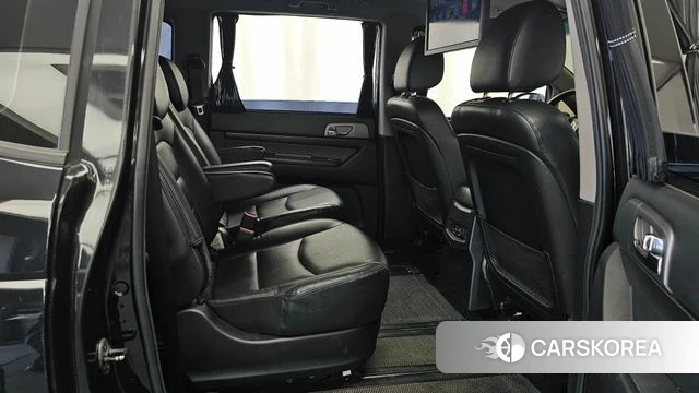 Ssangyong Korando Turismo 2018 Черный из Кореи, фото 3