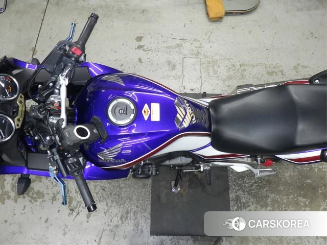 Проданный Honda CB400SF id 4184444 из Японии