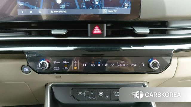 Kia The New Carnival 4th Generation 2024 Черный из Кореи, фото 3