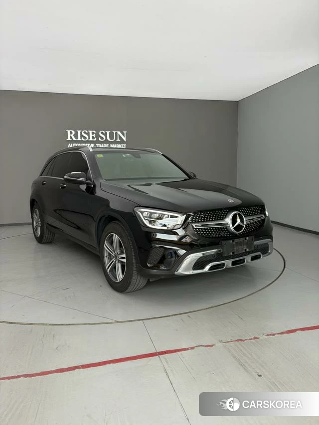 Mercedes-Benz GLC 2021 Черный из Китая, фото 3