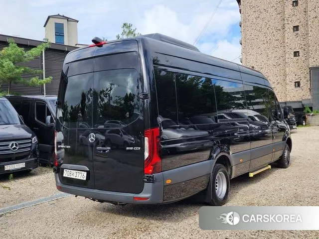 Mercedes-Benz Sprinter 2023 Черный из Кореи, фото 3