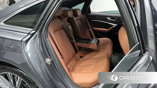 Audi A6 (C8) 2023 Серый из Кореи, фото 3