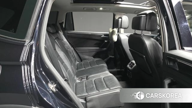 Volkswagen Tiguan second Generation 2018 Синий из Кореи, фото 3