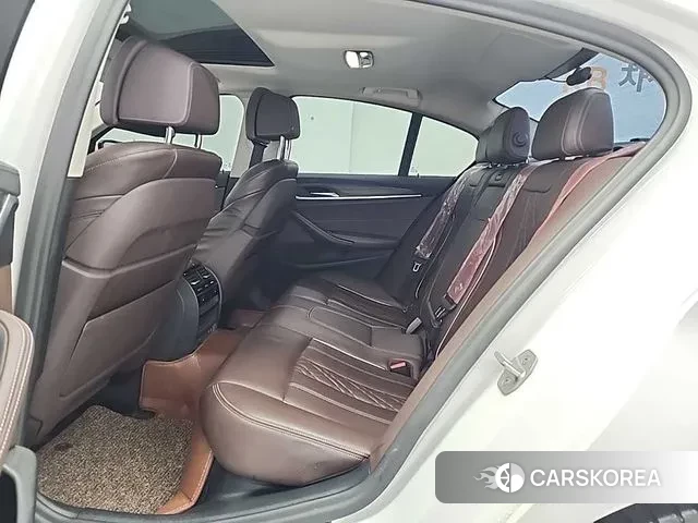 BMW 5 Series (G30) 2020 Белый из Кореи, фото 3