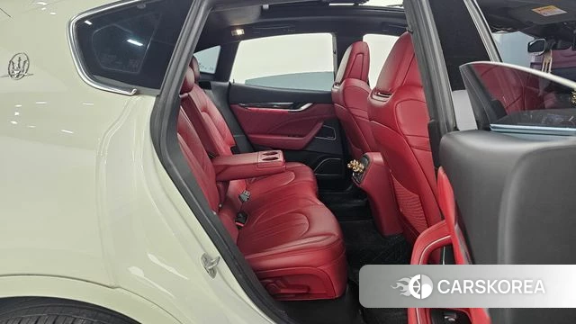 Maserati Levante 2019 Белый из Кореи, фото 3