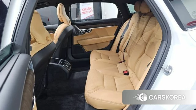 Volvo S90 2023 Белый из Кореи, фото 3