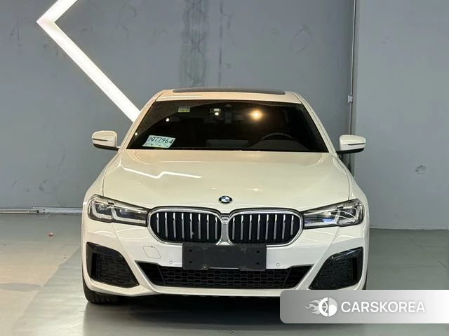 BMW 5 series PHEV 2021 Белый из Китая, фото 3