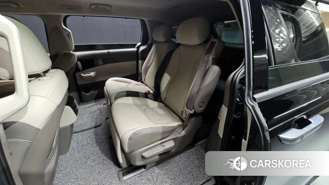 Kia The New Carnival 4th Generation 2024 Черный из Кореи, фото 3