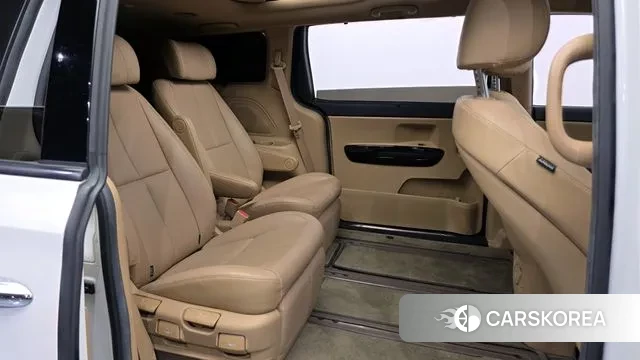 Kia The New Carnival 2018 Белый из Кореи, фото 3