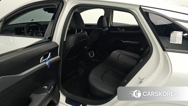 Kia The New K5 Hybrid 3rd generation 2024 Белый из Кореи, фото 3