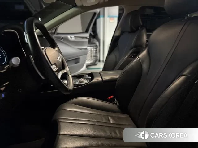 Genesis G80 (RG3) 2020 Серебристо-серый из Кореи, фото 3