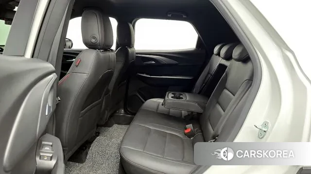 Chevrolet (GM Daewoo) Trailblazer 2023 Белый из Кореи, фото 3