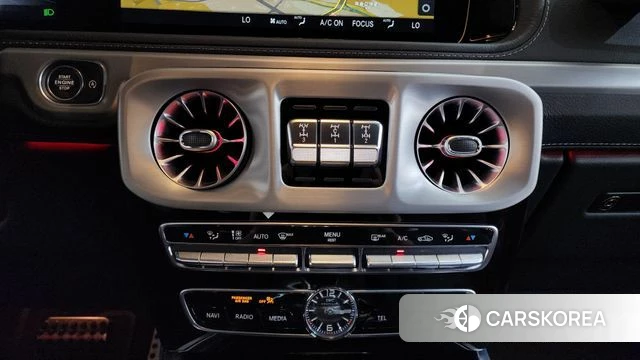 Mercedes-Benz G-Class W463b 2021 Белый из Кореи, фото 3