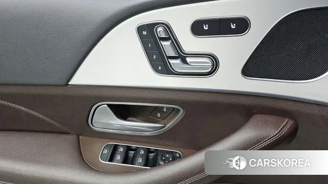 Mercedes-Benz GLE-Class W167 2020 Белый из Кореи, фото 3