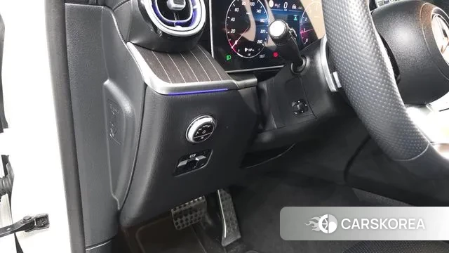 Mercedes-Benz GLC-Class X254 2025 Белый из Кореи, фото 3