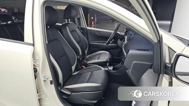 Kia Morning Urban (JA) 2022 Жемчужный цвет из Кореи, фото 3