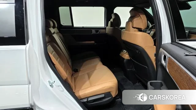 Hyundai Santa Fe (MX5) 2023 Белый из Кореи, фото 3