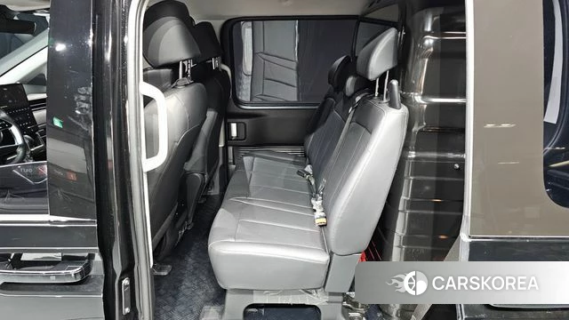 Hyundai Staria 2024 Черный из Кореи, фото 3