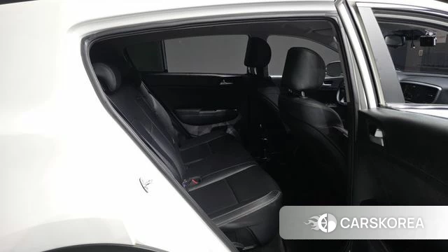 Kia Sportage The Bold 2021 Белый из Кореи, фото 3