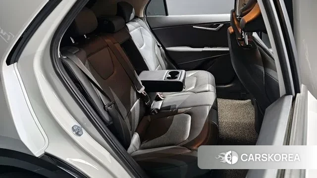 Kia Di Ol Nu Niro 2022 Белый из Кореи, фото 3