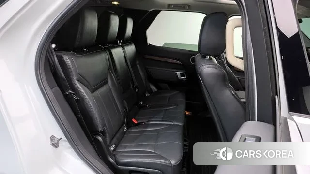 Land Rover Discovery 5 2018 Белый из Кореи, фото 3