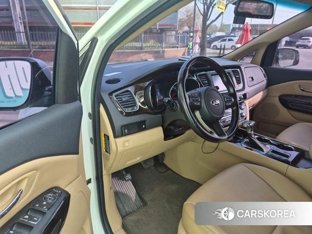 Kia The New Carnival 2019 Жемчужный цвет из Кореи, фото 3