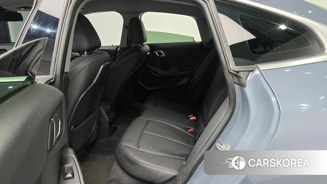 BMW 2 Series Gran Coupe (F44) 2020 Светло-серебряный цвет из Кореи, фото 3