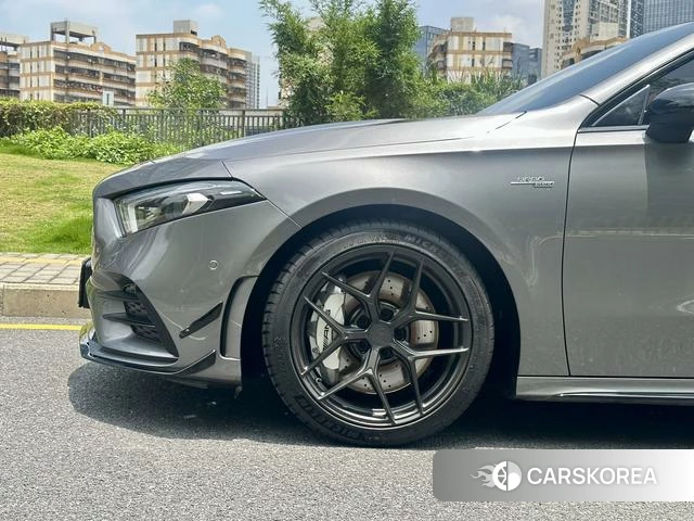Mercedes-Benz Class A AMG 2023 Серебристо-серый из Китая, фото 3