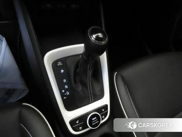 Hyundai Venue 2022 Синий из Кореи, фото 3