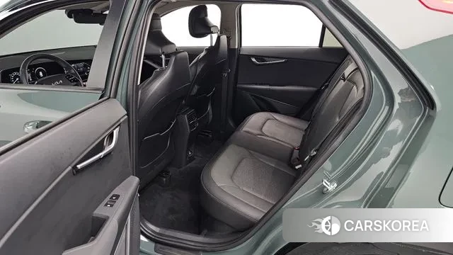 Kia Di Ol Nu Niro 2022 Зеленый из Кореи, фото 3