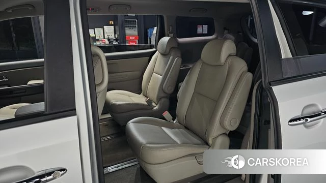 Kia The New Carnival 2019 Серебристо-серый из Кореи, фото 3