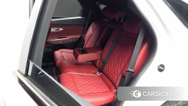 Genesis GV70 2023 Белый из Кореи, фото 3