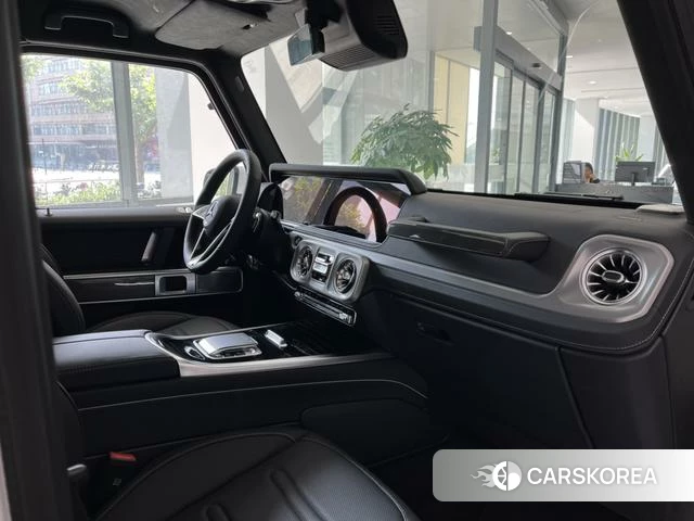 Mercedes-Benz G-class 2025 Белый из Китая, фото 3