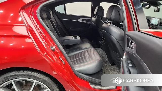 Genesis G70 2018 Красный из Кореи, фото 3