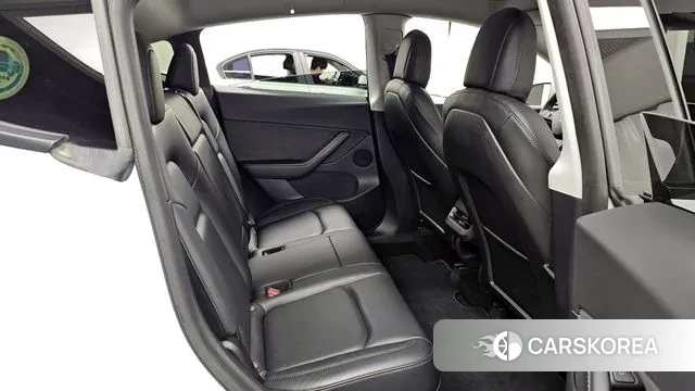 Tesla Model Y 2021 Белый из Кореи, фото 3