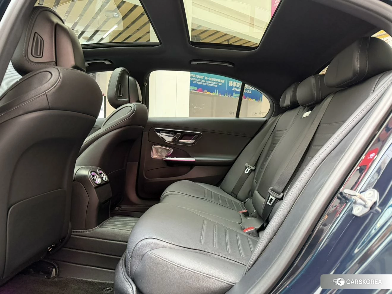 Mercedes-Benz Class C 2023 Зеленый из Китая, фото 3
