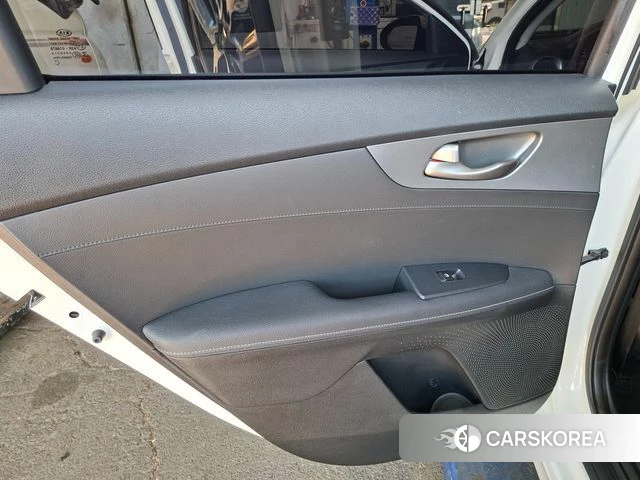 Kia Come New K3 2019 Белый из Кореи, фото 3