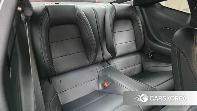 Ford Mustang 7th Generation 2024 Небесно-голубой из Кореи, фото 3