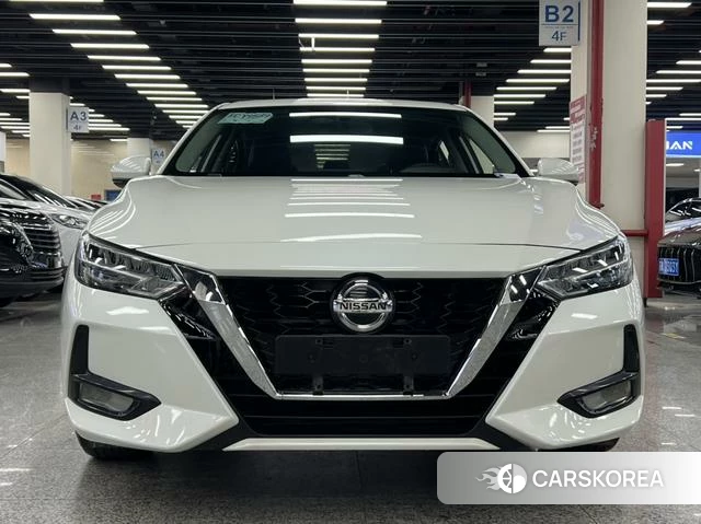 Nissan Xuan Yi 2022 Белый из Китая, фото 3